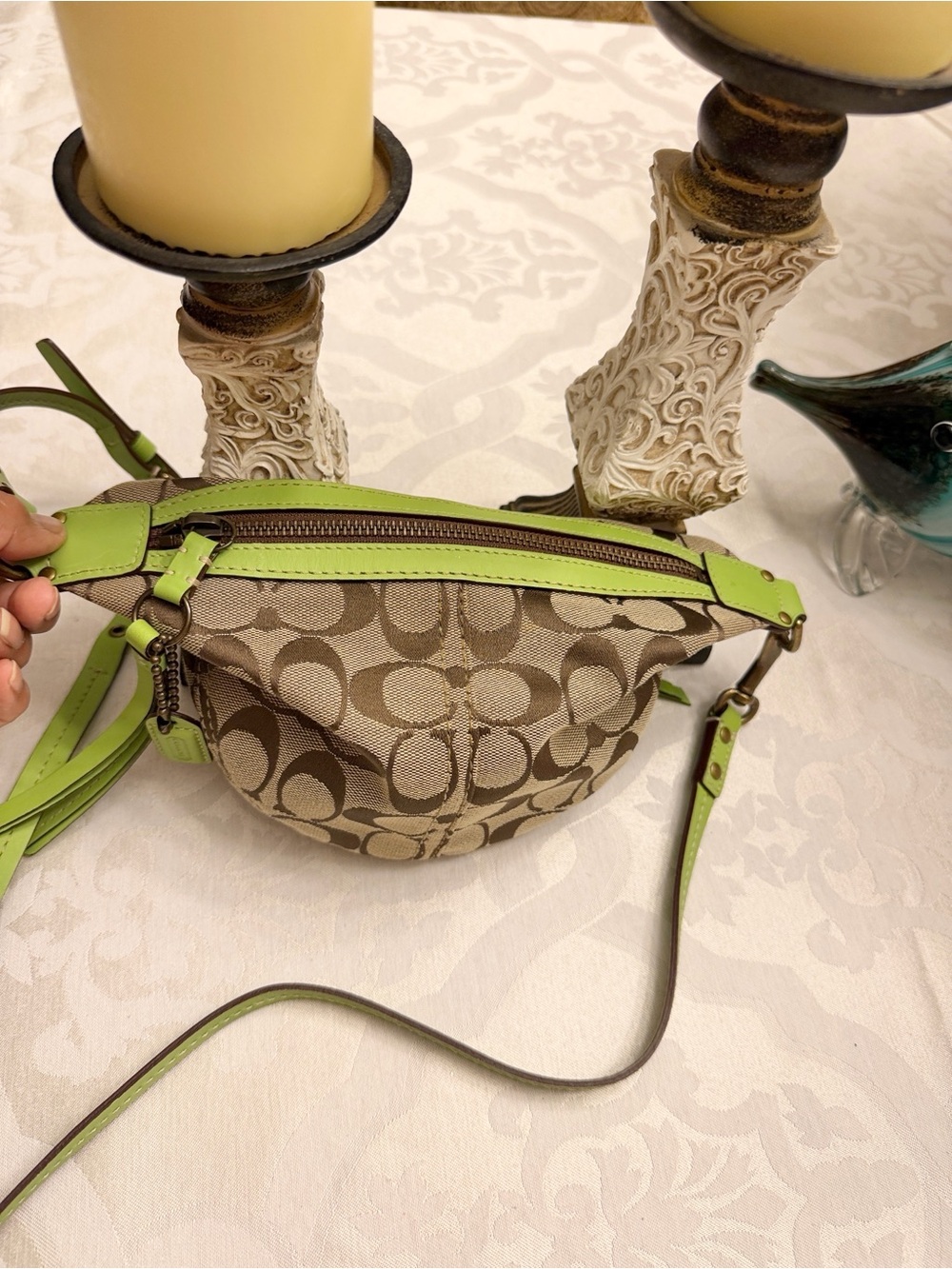 Coach VINTAGE Tan Signature Canvas Swingback Bag with Leather Lime Trim - Picture 2 of 10